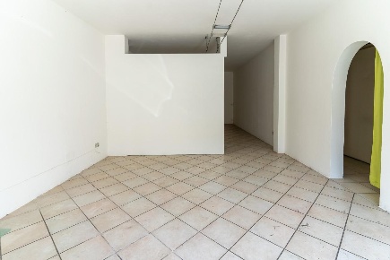 Foto Locale commerciale a Empoli Masini - XX Settembre di 80 m² in affitto