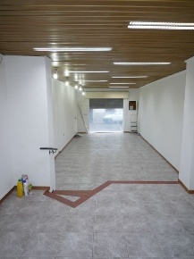 Foto Locale commerciale a Pisa Navacchio Sud di 60 m² con 1 locali