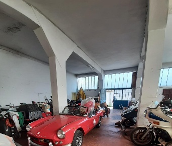 Foto Laboratorio a Massa Bergiola - Lavacchio di 381 m² con 4 locali