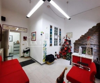 Foto Ufficio a Pisa Landi di 60 m² con 3 locali in affitto