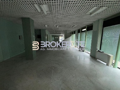 Foto Locale commerciale a Massa Rinchiostra - Quercioli di 280 m²