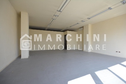 Foto Locale commerciale a Lucca San Marco - Acquacalda di 90 m² in vendita
