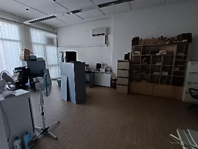 Foto Ufficio a Poggibonsi Centro di 94 m² con 3 locali in vendita