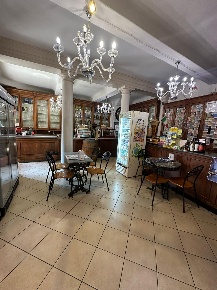 Foto Bar a Casciana Terme Lari Lari di 70 m² con 3 locali in vendita