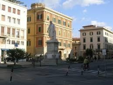 Foto Ufficio a Livorno Via Grande - Piazza della Repubblica di 160 m²