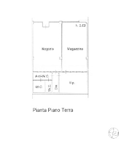 Foto Negozio a Lucca Sant'Anna di 70 m² con 2 locali in affitto