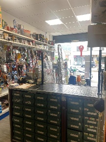 Foto Attività commerciale a San Mauro Torinese Centro di 60 m² con 2 locali