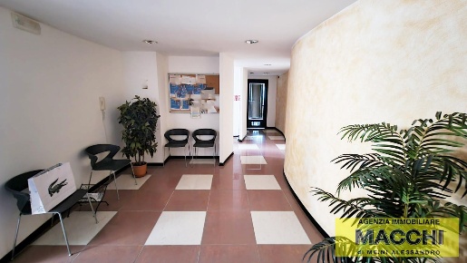 Foto Ufficio a Peccioli Centro di 170 m² con 5 locali in vendita