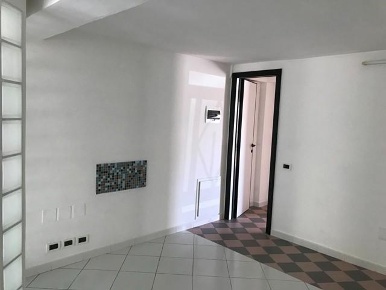 Foto Magazzino a Cascina Titignano - Visignano di 34 m² con 3 locali