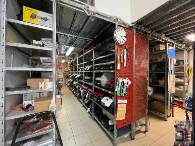 Foto Laboratorio a Empoli Carraia - Torricelli di 190 m² con 2 locali