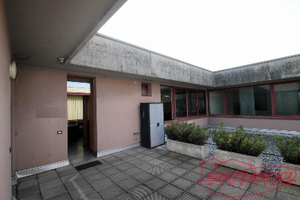 Foto Ufficio a Capannori Marlia di 65 m² con 2 locali in vendita