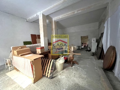 Foto Laboratorio a Cascina Centro di 150 m² con 2 locali in vendita