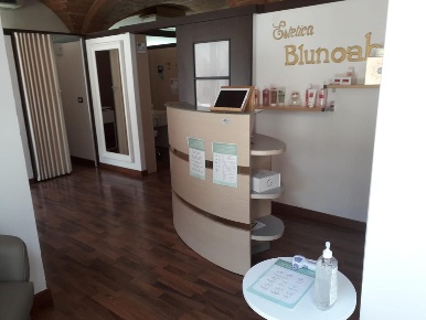 Foto Attività commerciale a Monteroni d'Arbia Centro di 120 m² in vendita