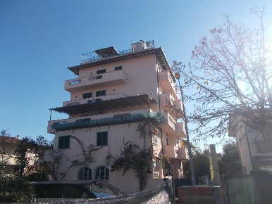 Foto Residence a Pietrasanta di 40 m² con 3 locali in vendita