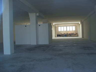Foto Laboratorio a Calcinaia Centro di 830 m² con 1 locali in vendita