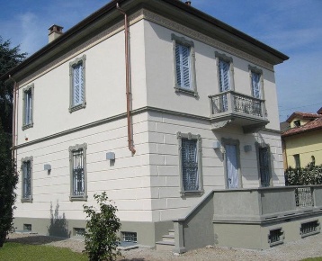 Foto Ufficio a Empoli Centro Storico di 350 m² con 10 locali in affitto