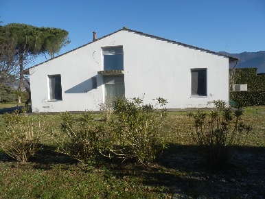 Foto Case semi ndipendenti a San Giuliano Terme Asciano, Agnano di 100 m²