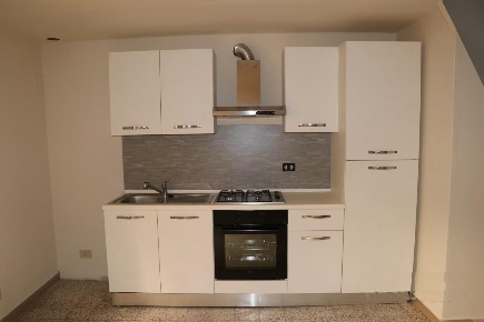 Foto Ufficio a Lucca Arancio di 115 m² con 4 locali in affitto