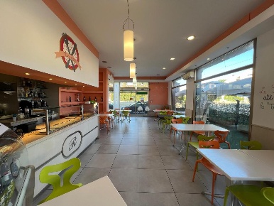 Foto Ristorante a Pontedera Oltrera di 200 m² con 4 locali in vendita