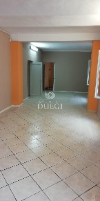 Foto Locale commerciale a Viareggio Terminetto - Migliarina di 60 m²