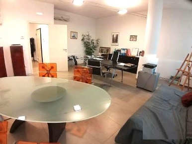 Foto Ufficio a Montelupo Fiorentino Centro di 60 m² con 2 locali in vendita
