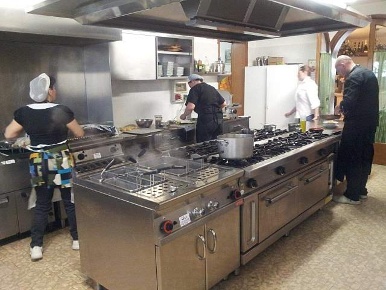 Foto Ristorante a Pisa San Francesco di 270 m² con 1 locali in vendita