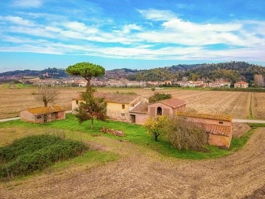 Foto Cessione attività a Montaione con 16 locali in vendita