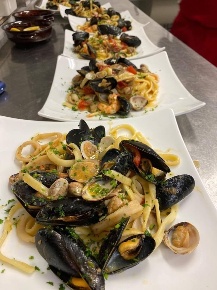 Foto Ristorante a Orbassano Centro di 150 m² con 4 locali in vendita