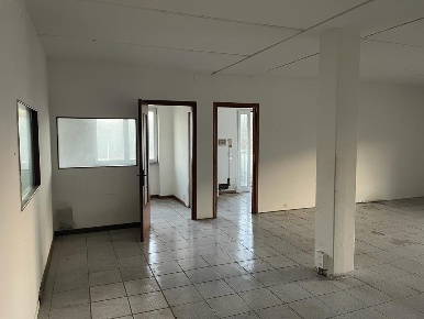 Foto Ufficio a Lucca Centro di 100 m² con 2 locali in affitto