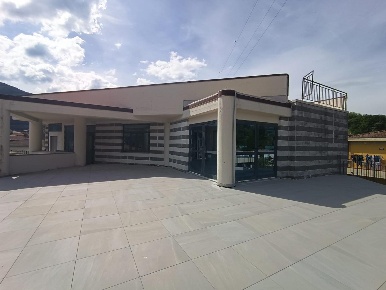 Foto Ufficio a Barga Fornaci Di Barga di 270 m² con 3 locali in vendita