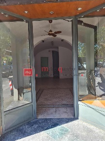 Foto Locale commerciale a Pisa Porta a Lucca di 50 m² con 2 locali