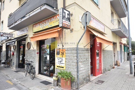 Foto Locale commerciale a Pisa Porta a Lucca di 35 m² con 1 locali