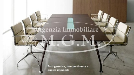 Foto Ufficio a Bientina Centro di 60 m² con 2 locali in vendita