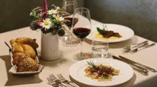 Foto Ristorante a Pontedera Centro di 120 m² con 4 locali in vendita