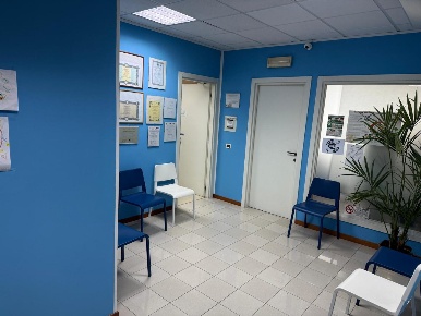 Foto Ufficio a Capannori Verciano - Guamo di 120 m² con 6 locali in vendita