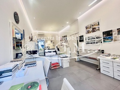 Foto Ufficio a Pontedera Centro di 35 m² con 1 locali in affitto