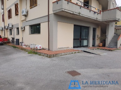 Foto Laboratorio a Larciano San Rocco di 148 m² con 2 locali in vendita