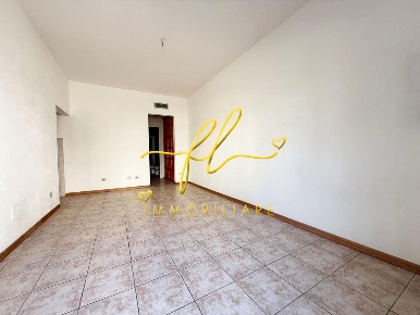 Foto Appartamento a Cecina Cecina Centro di 50 m² con 2 locali in vendita