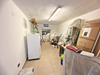 Foto Magazzino a Signa Centro di 40 m² con 1 locali in vendita
