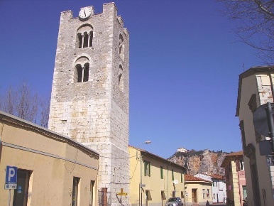 Foto Attività commerciale a Vecchiano Vecchiano Nodica di 25 m² in vendita