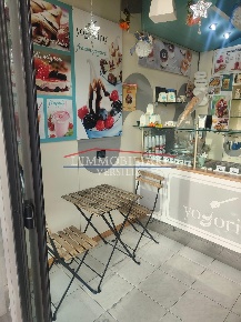Foto Attività commerciale a Massa Marina di Massa Centro di 60 m²