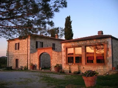 Foto Hotel a Rapolano Terme Centro di 476 m² con 25 locali in vendita