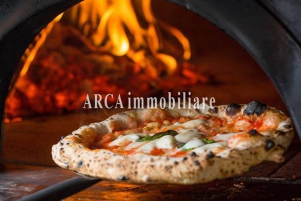 Foto Ristorante a Camaiore Camaiore Paese di 80 m² con 2 locali in vendita