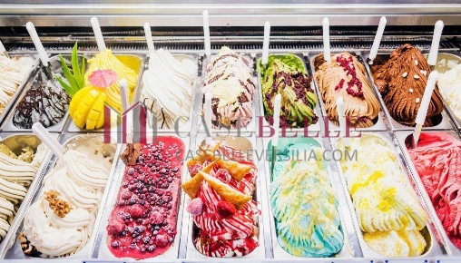 Foto Attività commerciale a Pietrasanta di 55 m² con 2 locali in vendita