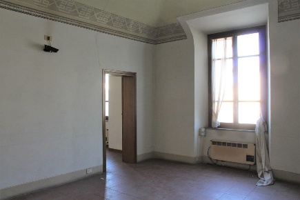 Foto Ufficio a Cascina Centro di 150 m² con 6 locali in vendita