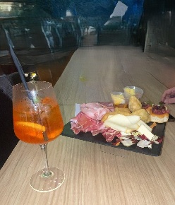 Foto Bar a Collegno Santa Maria di 95 m² con 4 locali in vendita