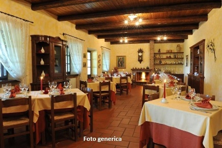 Foto Ristorante a Vecchiano Centro di 205 m² con 2 locali in vendita
