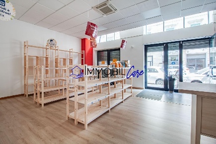 Foto Locale commerciale a Livorno Cavour - San Carlo di 130 m² con 2 locali