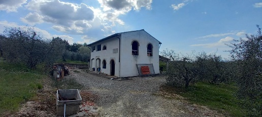 Foto Cessione attività a San Miniato di 280 m² con 10 locali in vendita