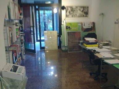 Foto Locale commerciale a Pisa San Francesco di 58 m² con 1 locali